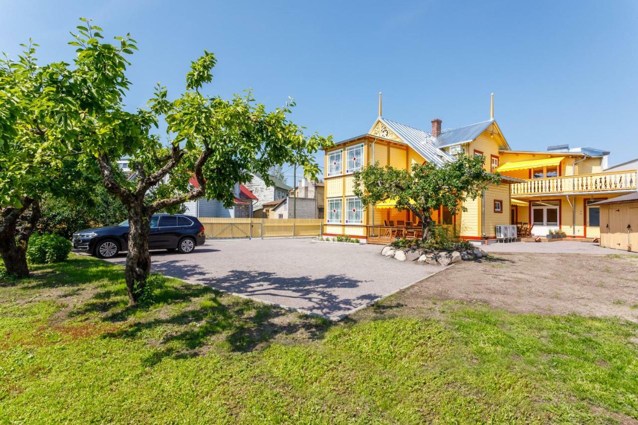 Villa Rosalie Pärnu Extérieur photo