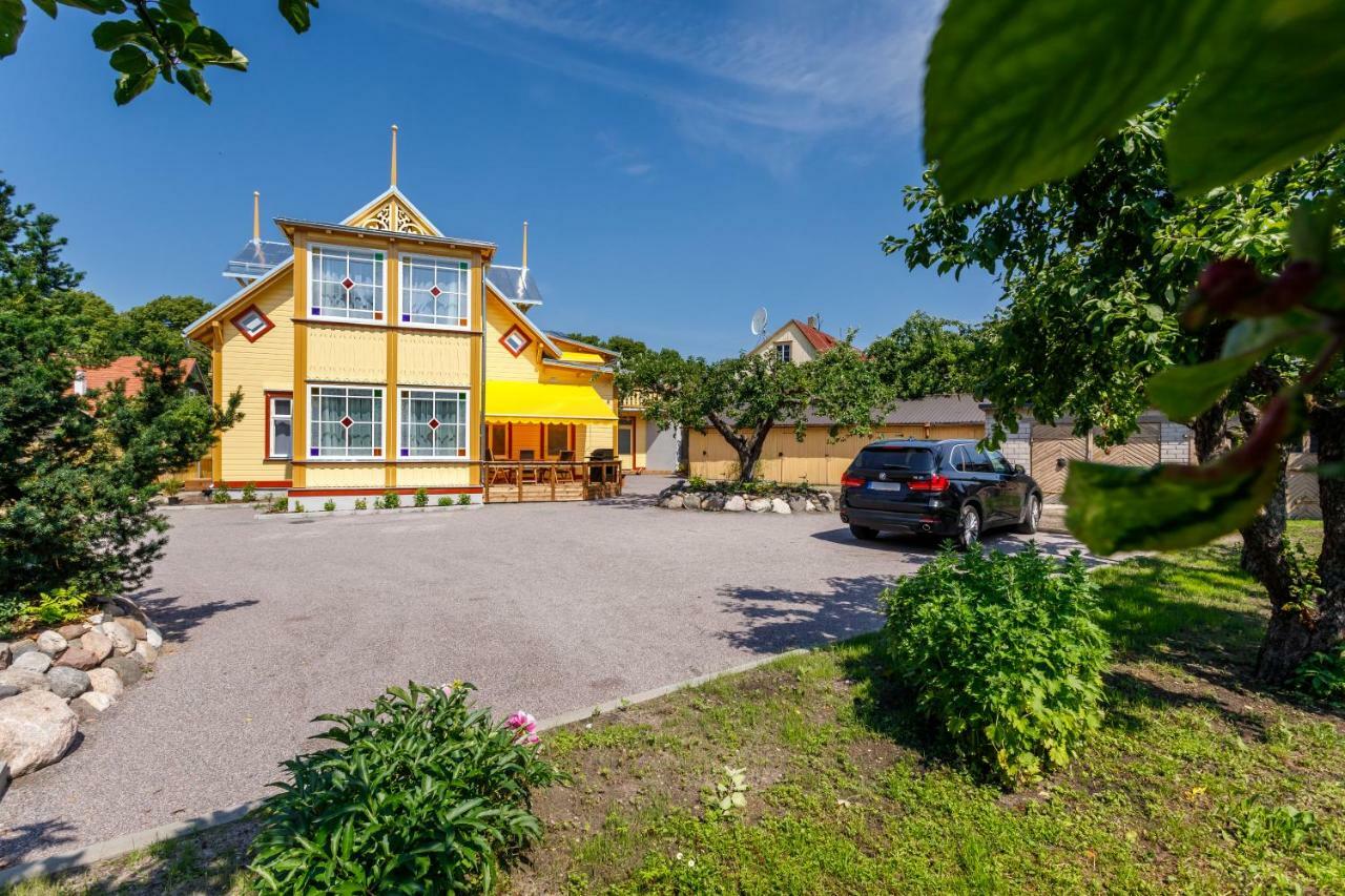 Villa Rosalie Pärnu Extérieur photo